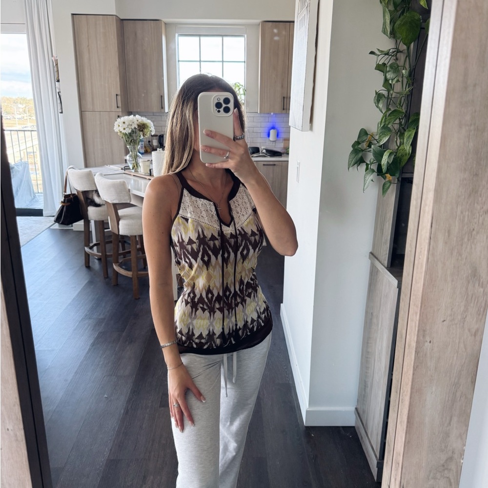 Brown/Yellow Sleeveless Tribal Patterned Top (Size Small)